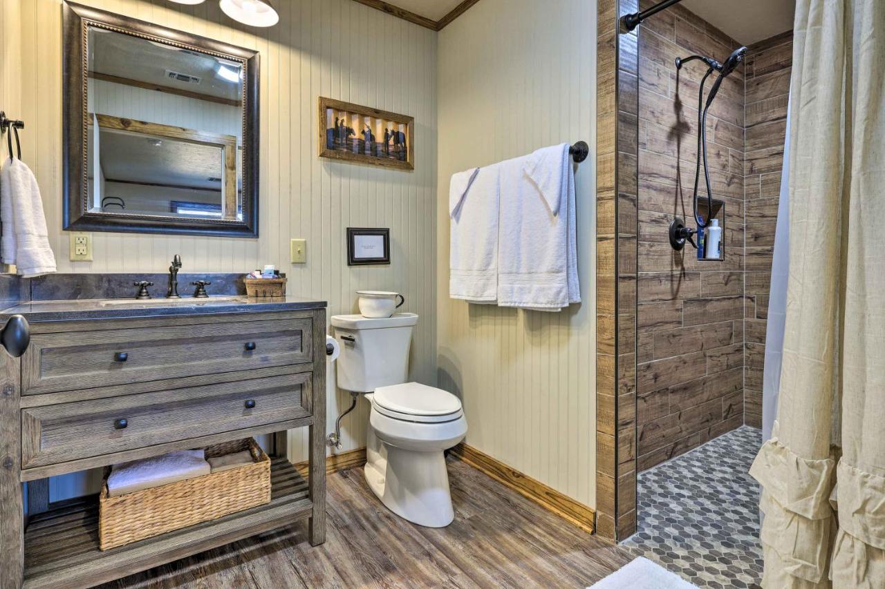 Cozy Fredericksburg Studio Near Wineries! Buitenkant foto